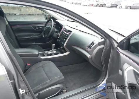 2015 Nissan Altima 2.5 S из США, поврежденный, VIN 1N4AL3AP1FN909505